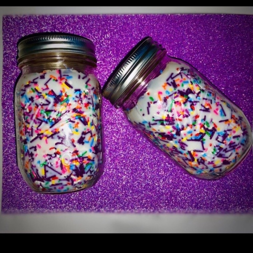 New Lavender Soy Sprinkle Candle Alert - Picture 3 of 3